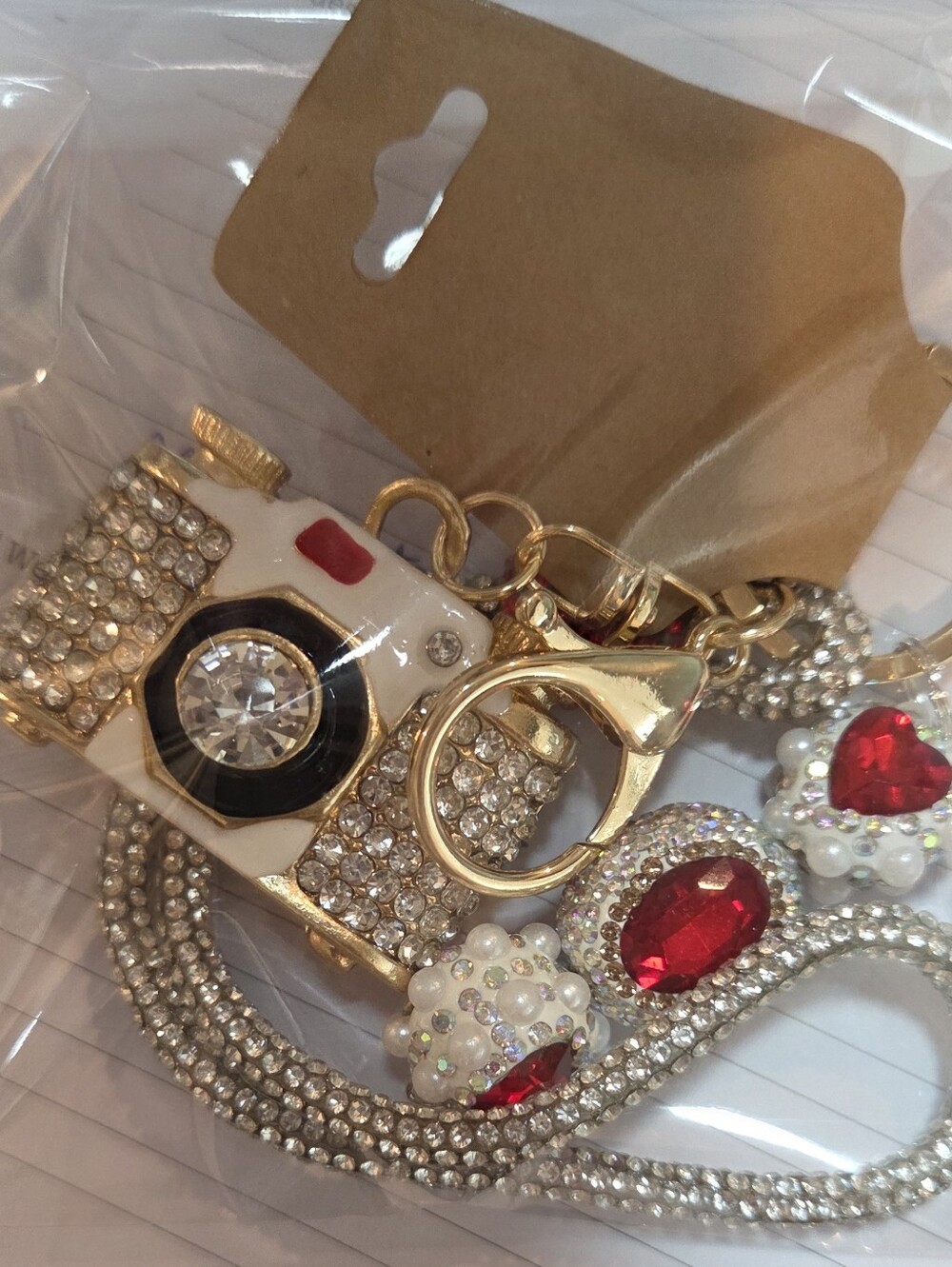 Vintage Style Rhinestone Camera Keyring ✨ Bag Charm with Glam Red Jewel Wristlet - Picture 15 of 15